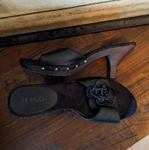 Black Rose Kitten Heeled Sandals